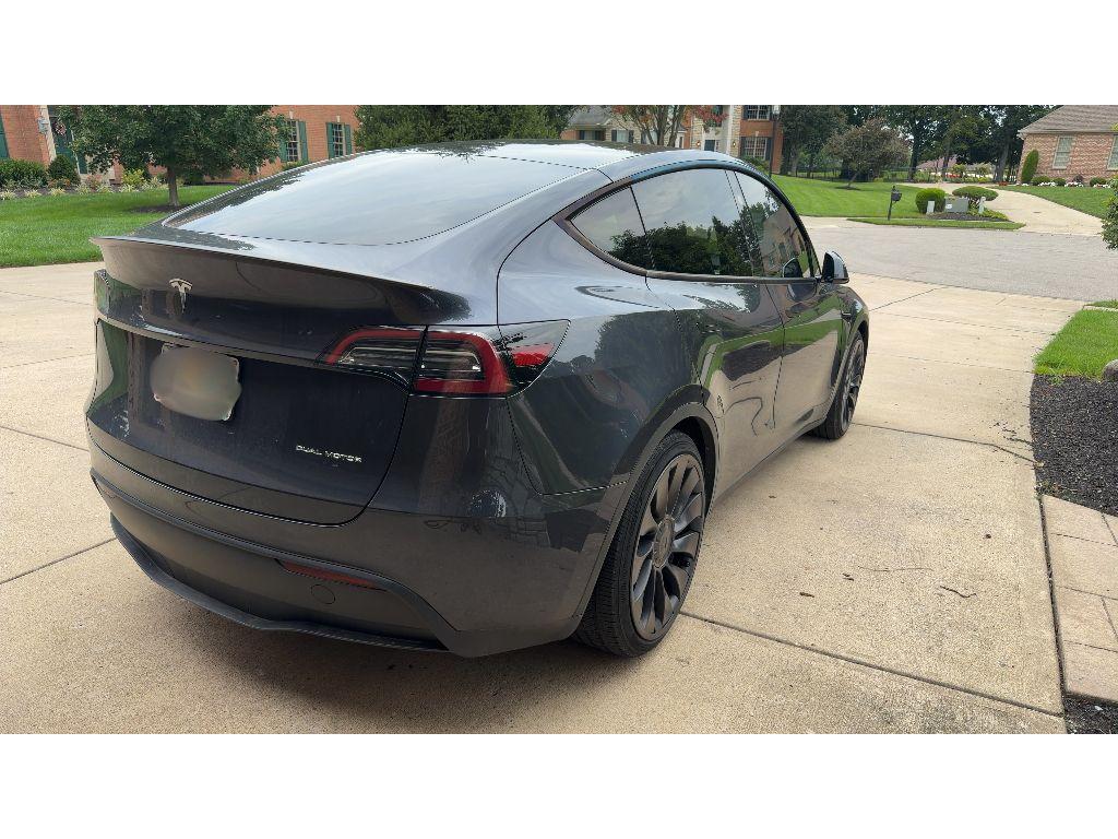 tesla model y 2025 7SAYGDEF8SA339578 image tesla model y 2025 7SAYGDEF8SA339578 image